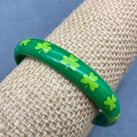 Vintage Jewelry - St Patricks Day Irish Bracelet 7 In As Is Green Bangle Lucky Shamrock Clover